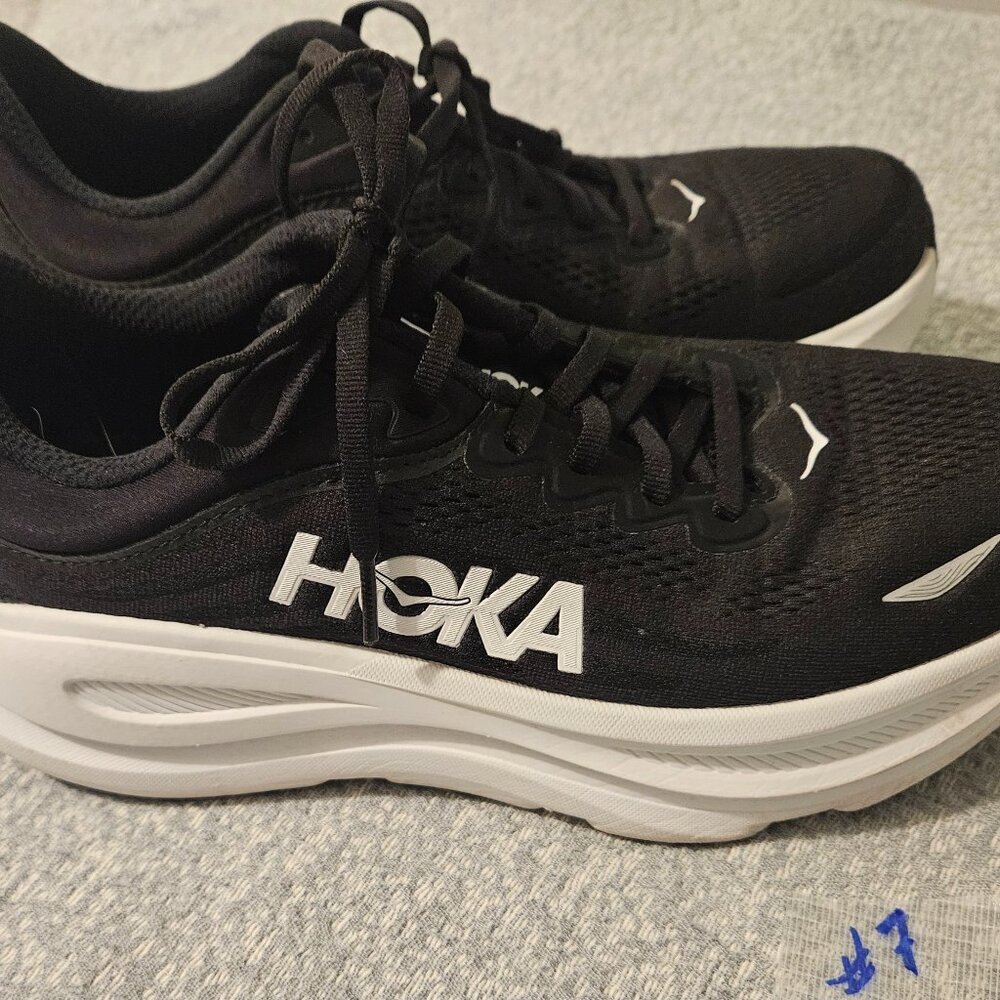 Hoka W Bondi 9 Womens running shoe size 9.5